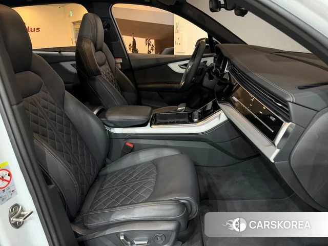 Audi Q7 (4M) 2025 Белый из Кореи, фото 2
