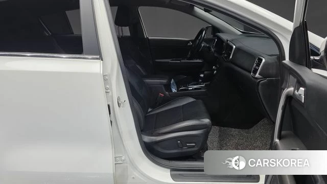 Kia Sportage The Bold 2021 Белый из Кореи, фото 2