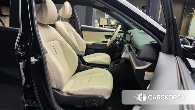 Hyundai Kona Hybrid (SX2) 2024 Черный из Кореи, фото 2