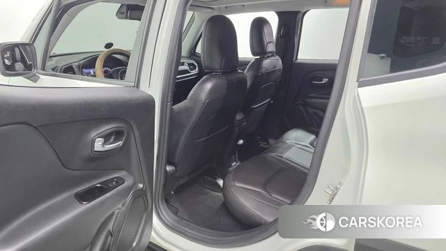 Jeep Renegade 2021 Белый из Кореи, фото 2