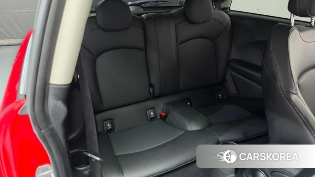 Mini Cooper 2020 Красный из Кореи, фото 2