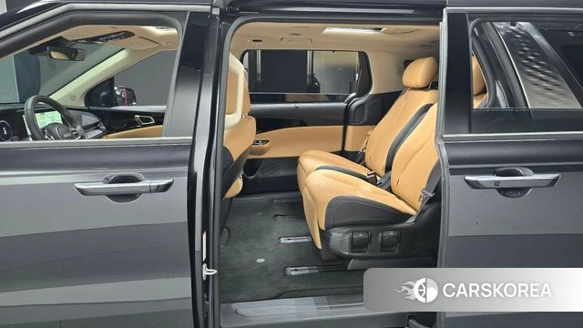 Kia Carnival 4th generation 2023 Серый из Кореи, фото 2