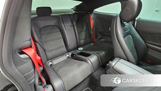 Mercedes-Benz C-Class W205 2021 Черный из Кореи, фото 2