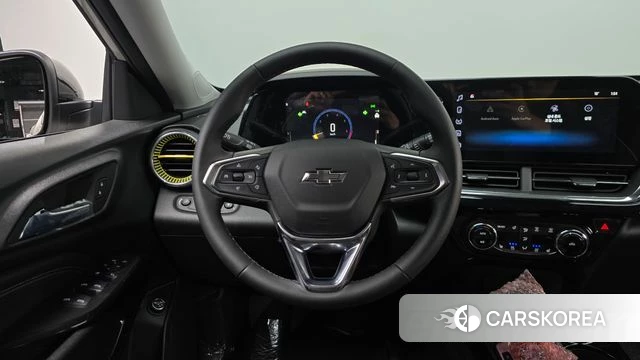 Chevrolet (GM Daewoo) Trax Crossover 2026 Жемчужный цвет из Кореи, фото 2