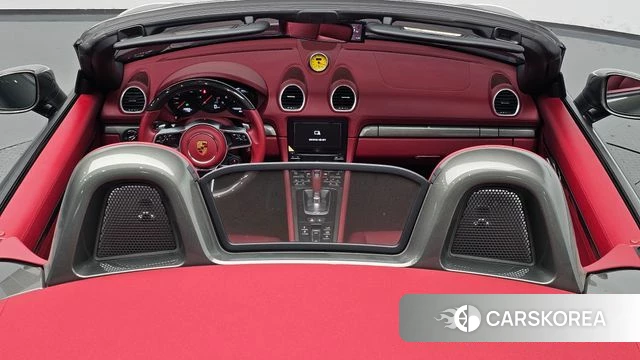 Porsche 718 Boxster 2021 Серый из Кореи, фото 2