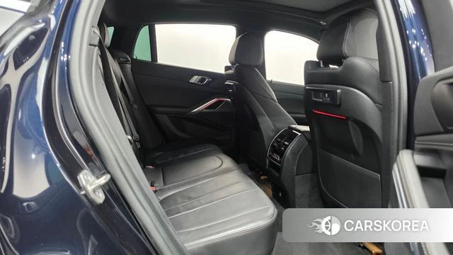 BMW X6 (G06) 2021 Черный из Кореи, фото 2