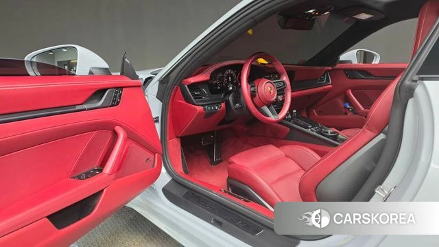 Porsche 911(992) 2025 Серебристо-серый из Кореи, фото 2
