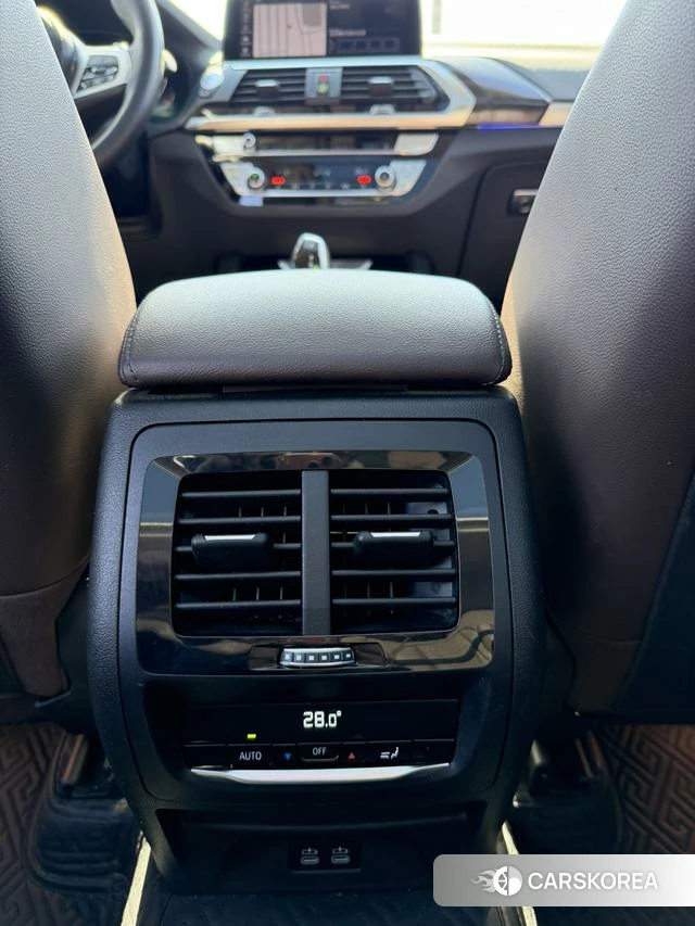 BMW X3 2021 Черный из Китая, фото 2