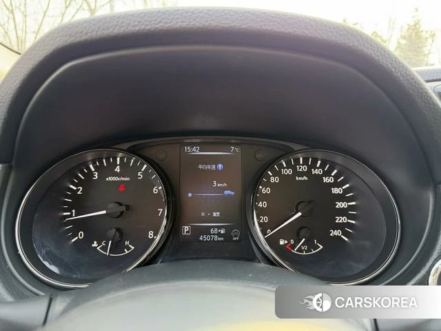 Nissan X-Trail 2022 Белый из Китая, фото 2