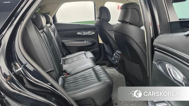Genesis GV70 2021 Черный из Кореи, фото 2