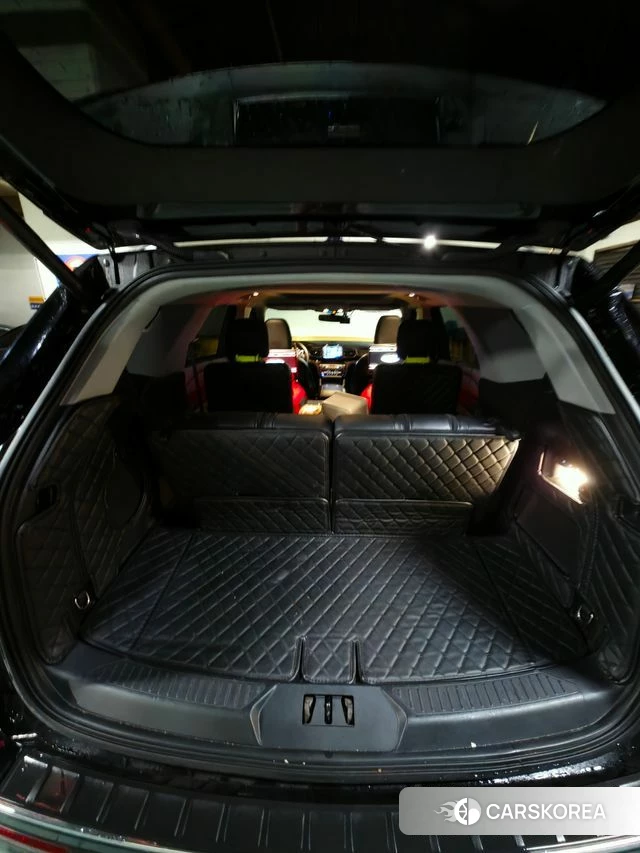 Ford Explorer 6th Generation 2020 Черный из Кореи, фото 2