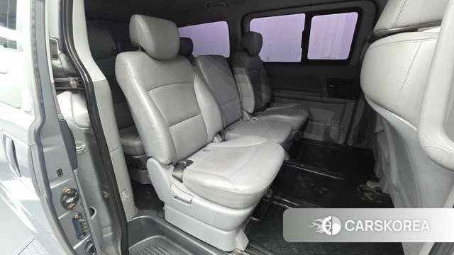 Hyundai The New Grand Starex 2018 Серебряный из Кореи, фото 2