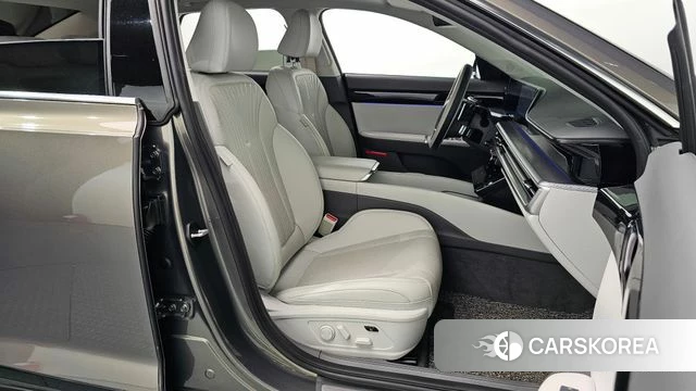 Hyundai Grandeur (GN7) 2023 Коричневый из Кореи, фото 2