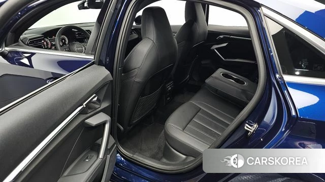 Audi A3 (8Y) 2025 Синий из Кореи, фото 2