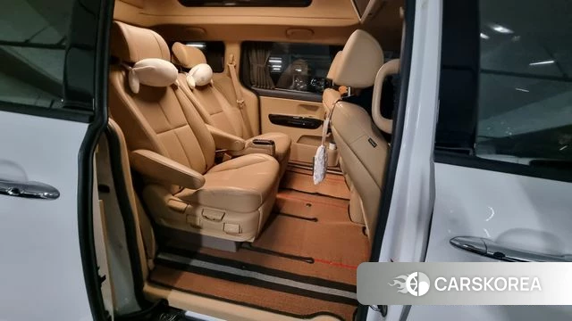 Kia The New Carnival 2019 Белый из Кореи, фото 2