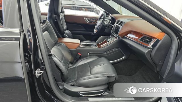 Lincoln Continental 10th Generation 2019 Черный из Кореи, фото 2