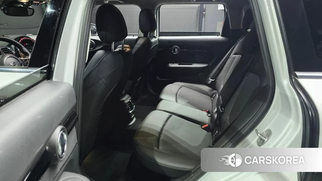 Mini Cooper D Clubman 2022 Серебристо-серый из Кореи, фото 2