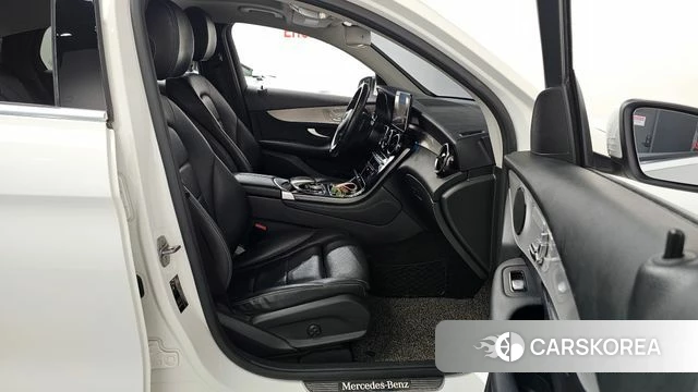 Mercedes-Benz GLC-Class X253 2018 Белый из Кореи, фото 2