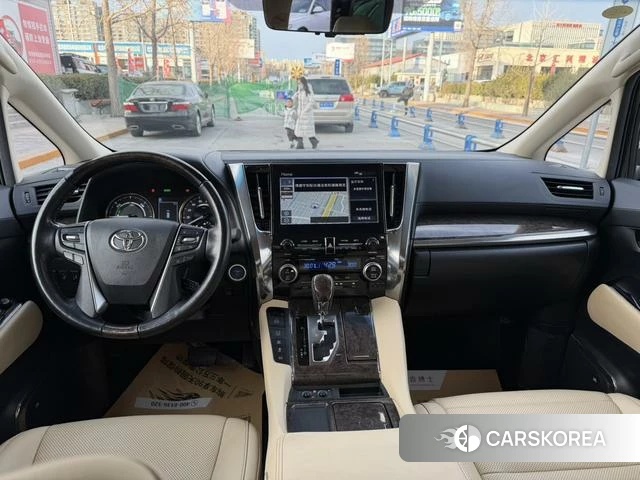Toyota Vellfire 2021 Черный из Китая, фото 2
