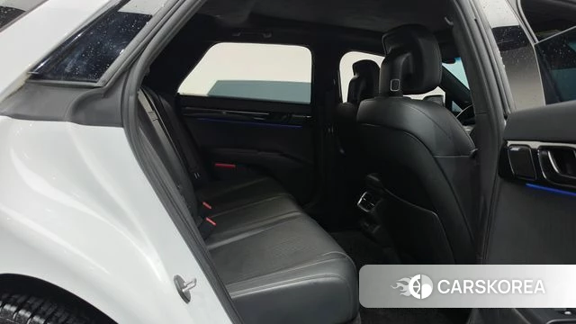Hyundai Grandeur (GN7) 2023 Белый из Кореи, фото 2