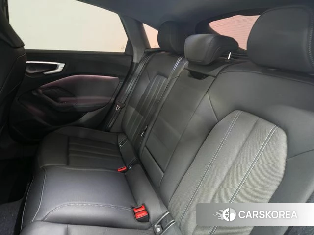 Audi A5 (B10) 2025 Белый из Кореи, фото 2