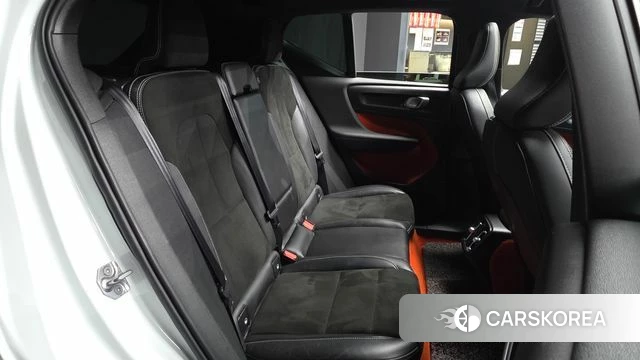 Volvo XC40 2018 Белый из Кореи, фото 2