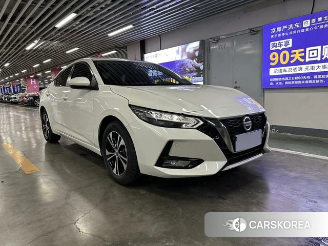 Nissan Sylphy 2022 Белый из Китая, фото 2