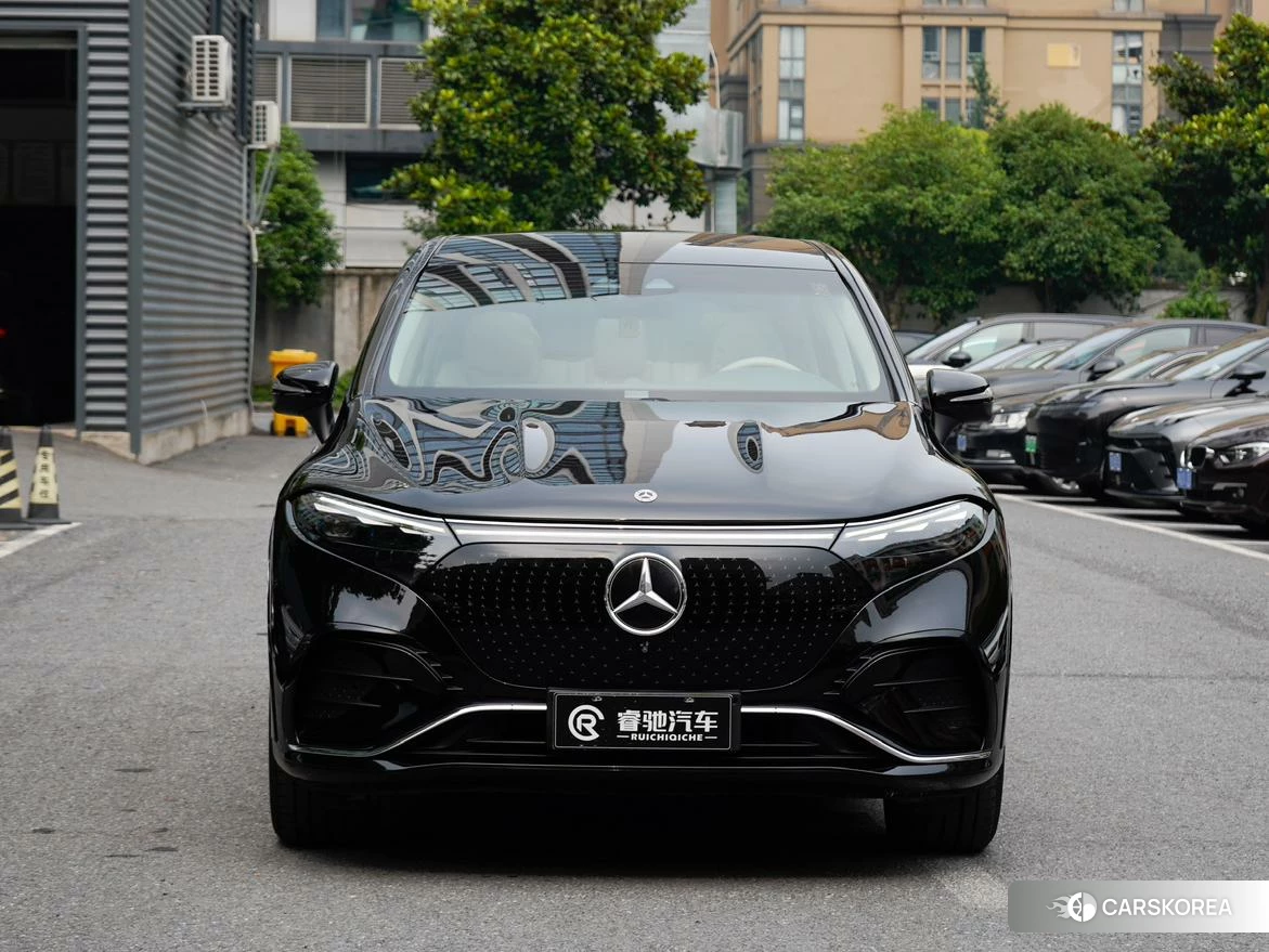 Mercedes-Benz EQS 2023 Черный из Китая, фото 2