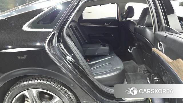 Kia K5 3rd generation 2023 Черный из Кореи, фото 2