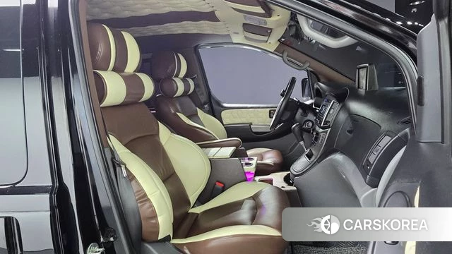 Hyundai The New Grand Starex 2019 Черный из Кореи, фото 2