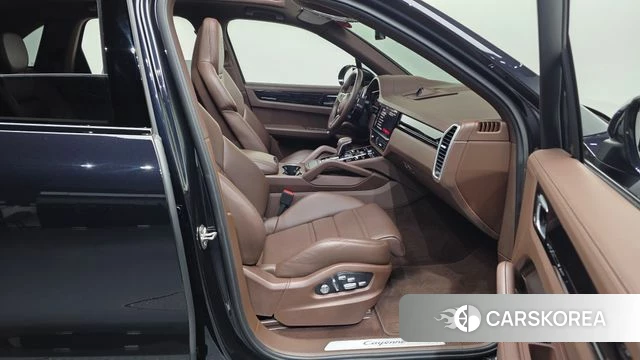 Porsche Cayenne (PO536) id 4881430 из Кореи 2