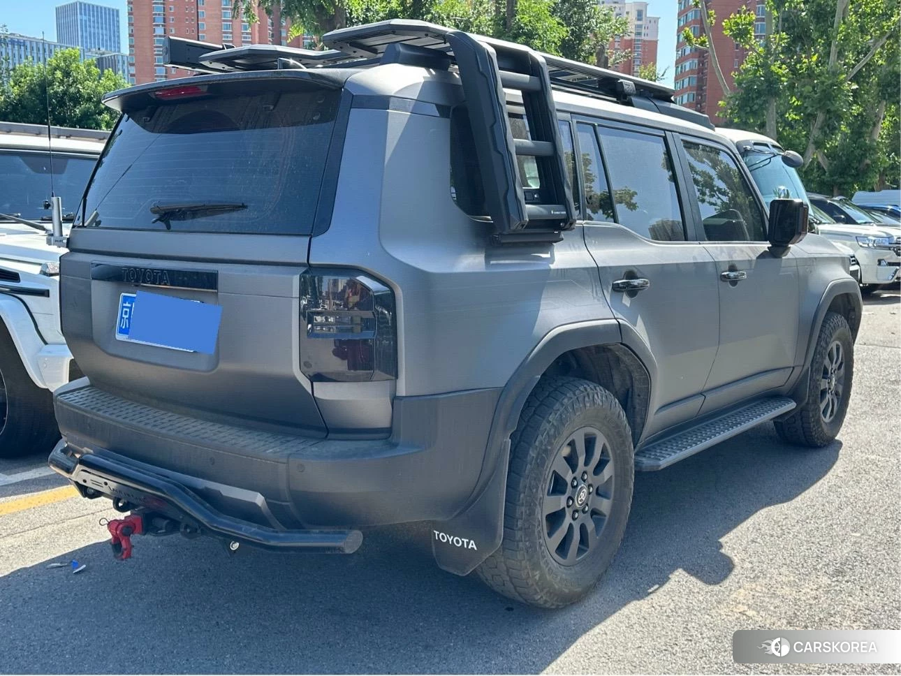 Toyota Land Cruiser 2025 Белый из Китая, фото 2