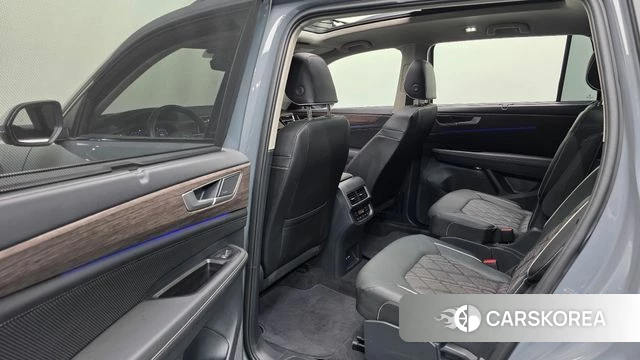 Volkswagen Atlas 2025 Серый из Кореи, фото 2
