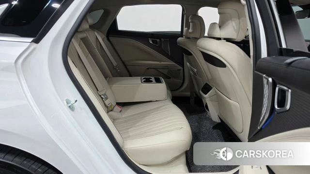 Kia The New K8 Hybrid 2025 Белый из Кореи, фото 2