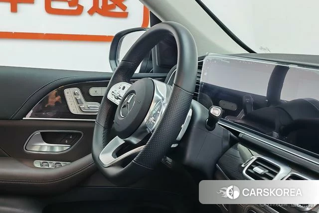 Mercedes-Benz GLS 2023 Черный из Китая, фото 2