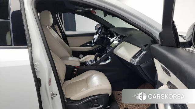 Jaguar E-PACE 2018 Белый из Кореи, фото 2