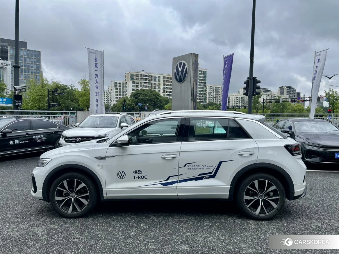 Volkswagen T-Roc 2025 Белый из Китая, фото 2