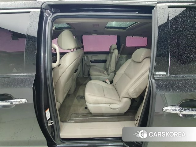 Kia The New Carnival 2019 Черный из Кореи, фото 2