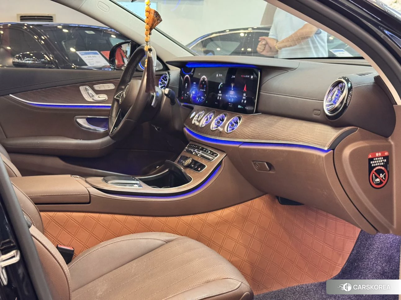 Mercedes-Benz E-Class 2021 Черный из Китая, фото 2