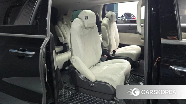 Kia Carnival 4th generation 2023 Черный из Кореи, фото 2