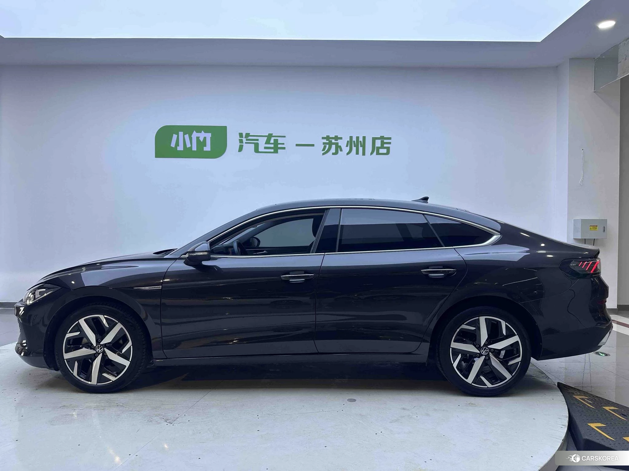 Volkswagen Lamando 2023 Черный из Китая, фото 2