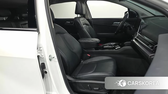 Kia Sportage 5th Generation 2022 Белый из Кореи, фото 2