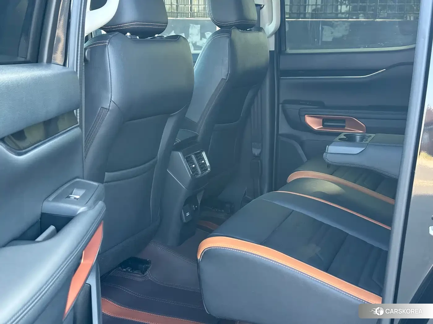Ford Ranger 2024 Черный из Китая, фото 2