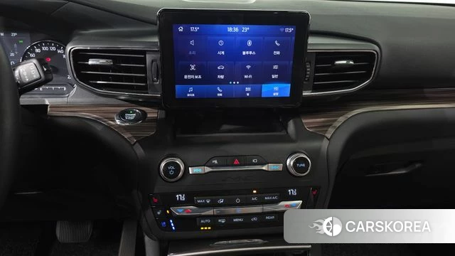 Ford Explorer 6th Generation 2019 Белый из Кореи, фото 2