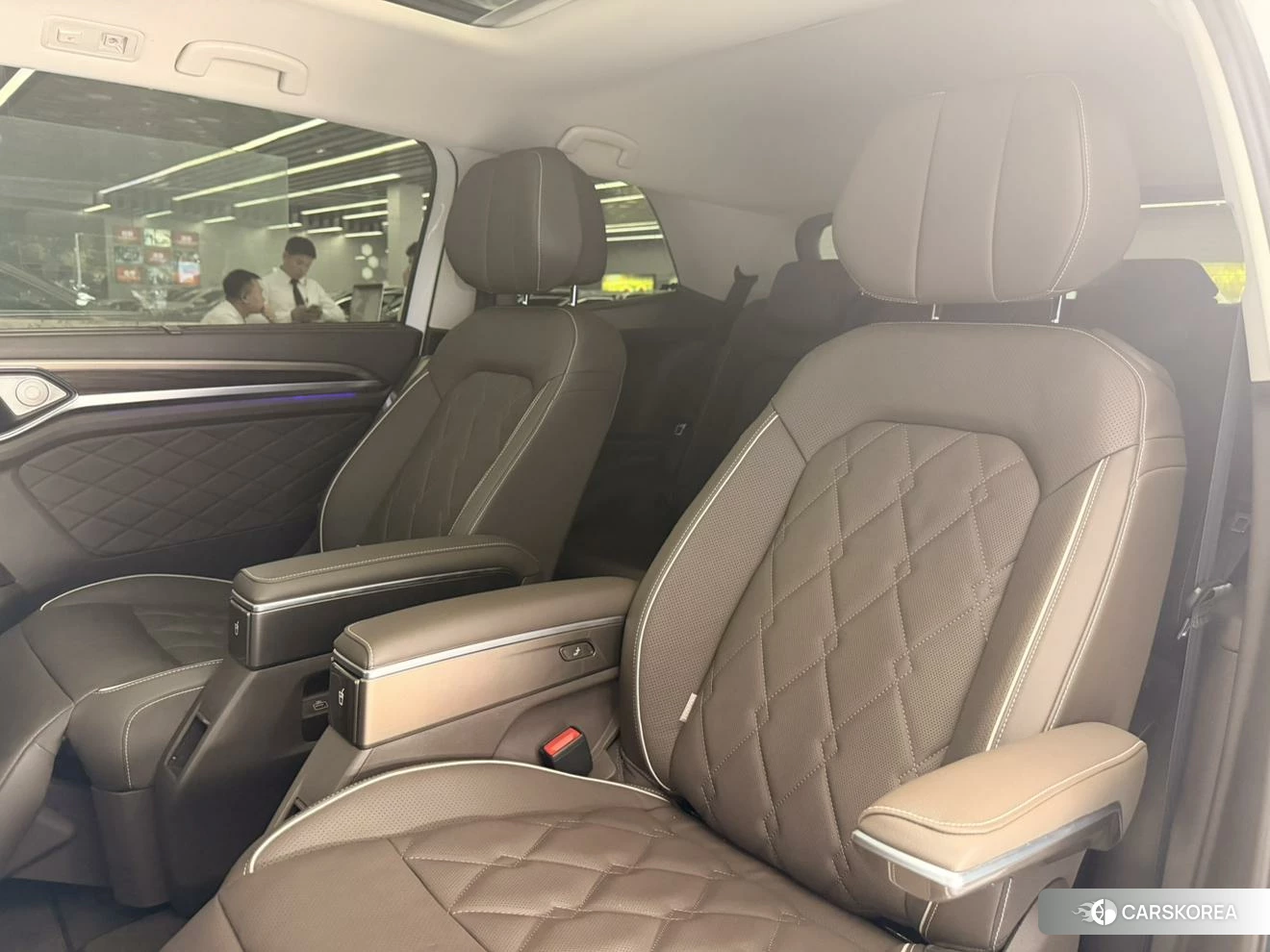 Volkswagen Viloran 2020 Белый из Китая, фото 2