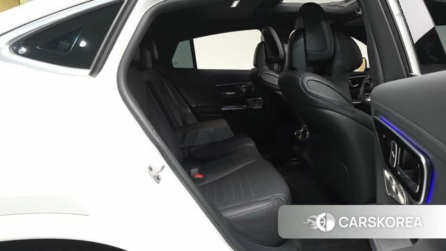 Mercedes-Benz GLC-Class X254 2024 Белый из Кореи, фото 2