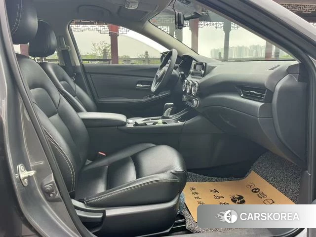 Nissan Sylphy 2021 Темно-серый из Китая, фото 2