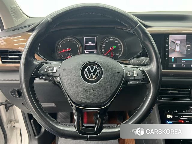 Volkswagen Tharu 2021 Белый из Китая, фото 2