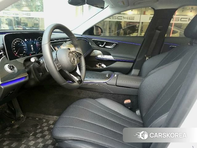 Mercedes-Benz E-Class 2026 Белый из Китая, фото 2