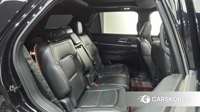 Ford Explorer 2018 Черный из Кореи, фото 2